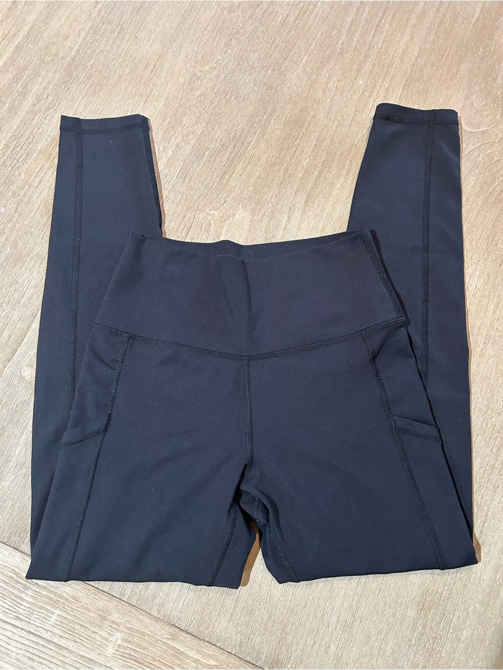 OFFLINE by Aerie High-Rise Pocket Leggings Size M